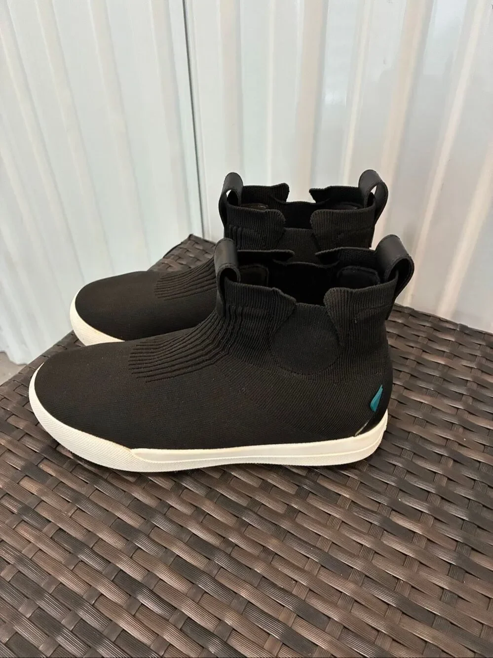 Vessi weekend, Chelsea, waterproof knit sneaker boots women’s size 9